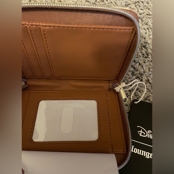 Loungefly Disney Cats with Milk Cartons Crossbody - Picture 4 of 4